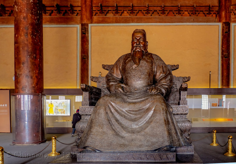 Emperor Yongle, statue, Ming tombs