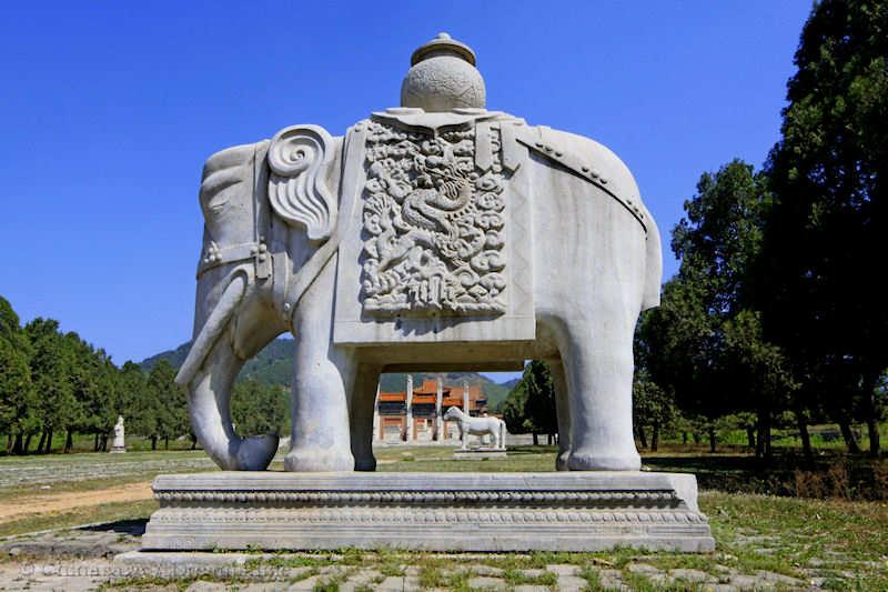 Qing dynasty, Beijing, sacred way, elephant